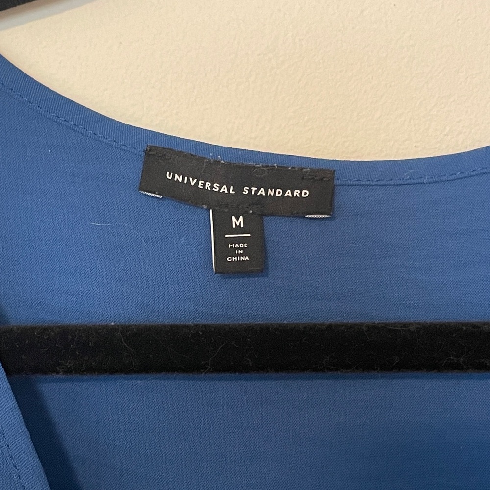 Universal Standard Blue Wrap Dress size M (size 18) - Picture 4 of 4
